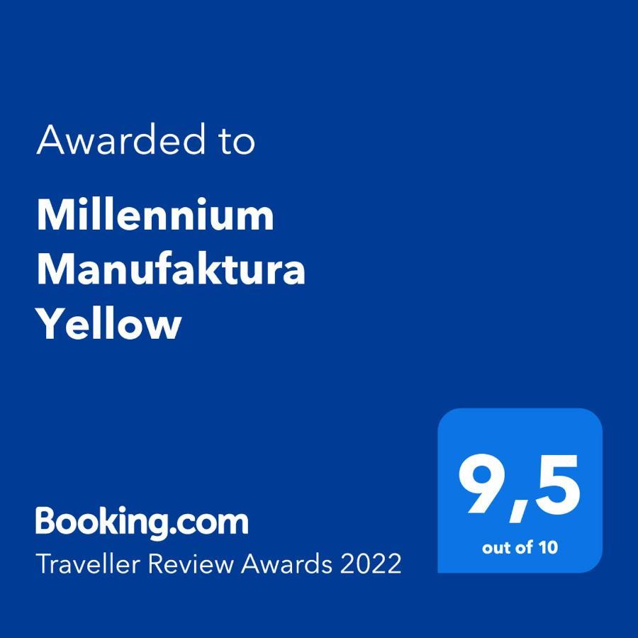Millennium Manufaktura Yellow Warsaw Ngoại thất bức ảnh